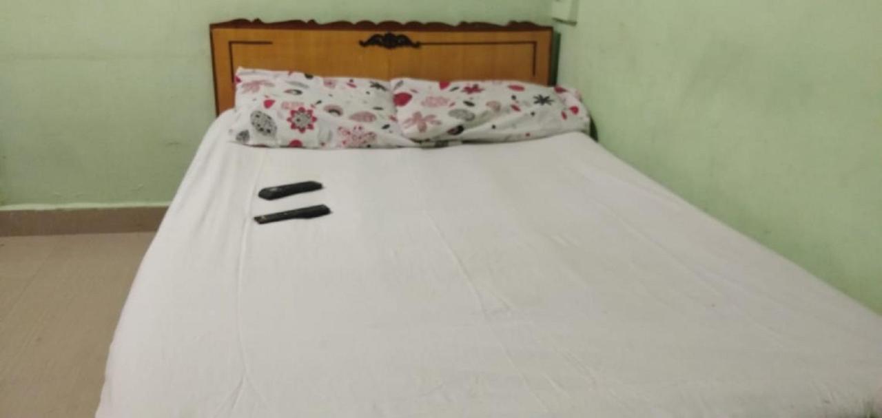 Family Guest House Near Bus-Stand Ποντισερί Εξωτερικό φωτογραφία