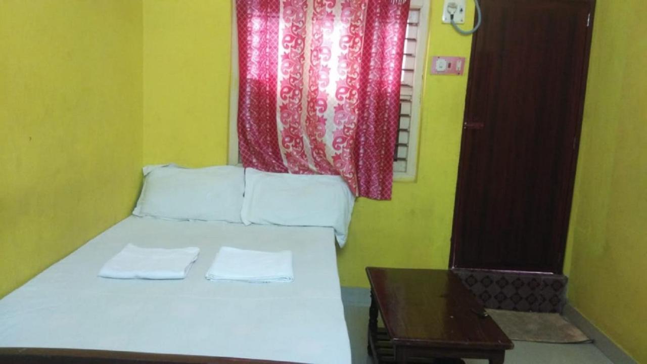 Family Guest House Near Bus-Stand Ποντισερί Εξωτερικό φωτογραφία