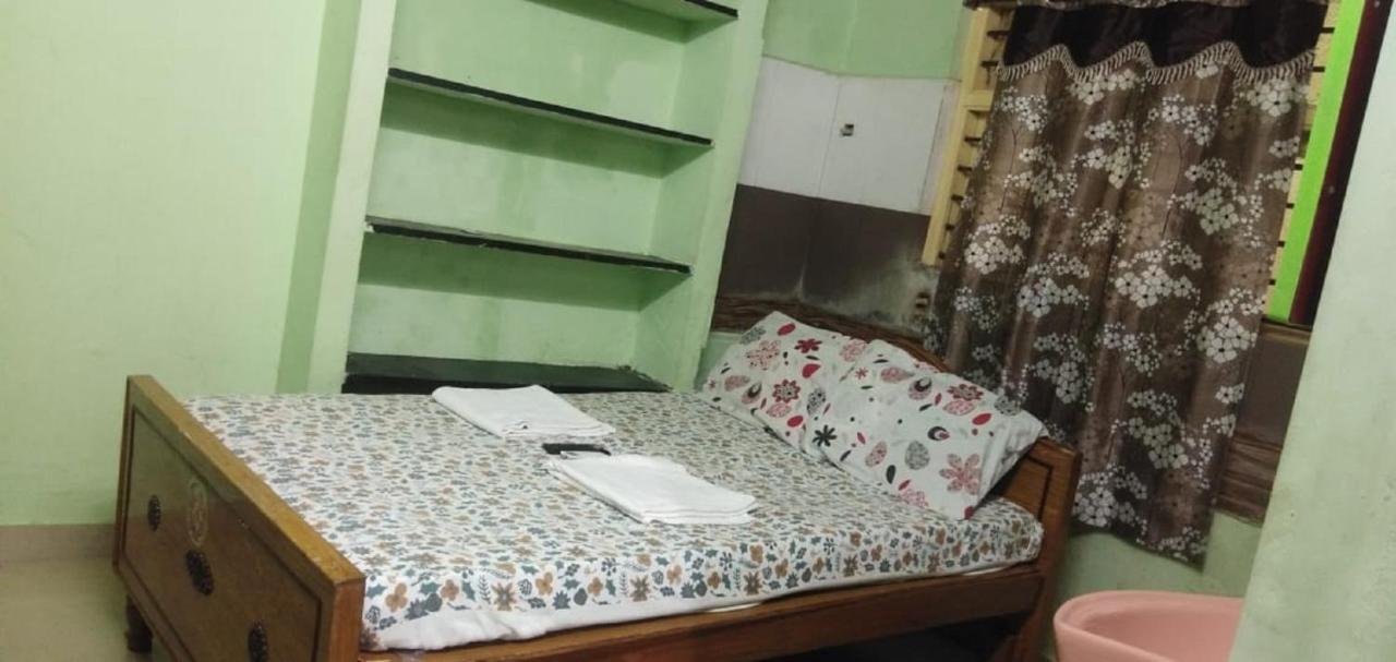 Family Guest House Near Bus-Stand Ποντισερί Εξωτερικό φωτογραφία