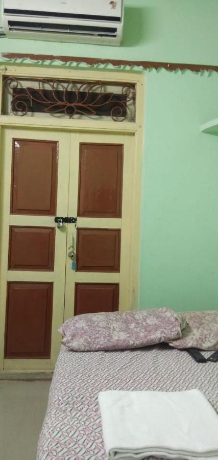 Family Guest House Near Bus-Stand Ποντισερί Εξωτερικό φωτογραφία